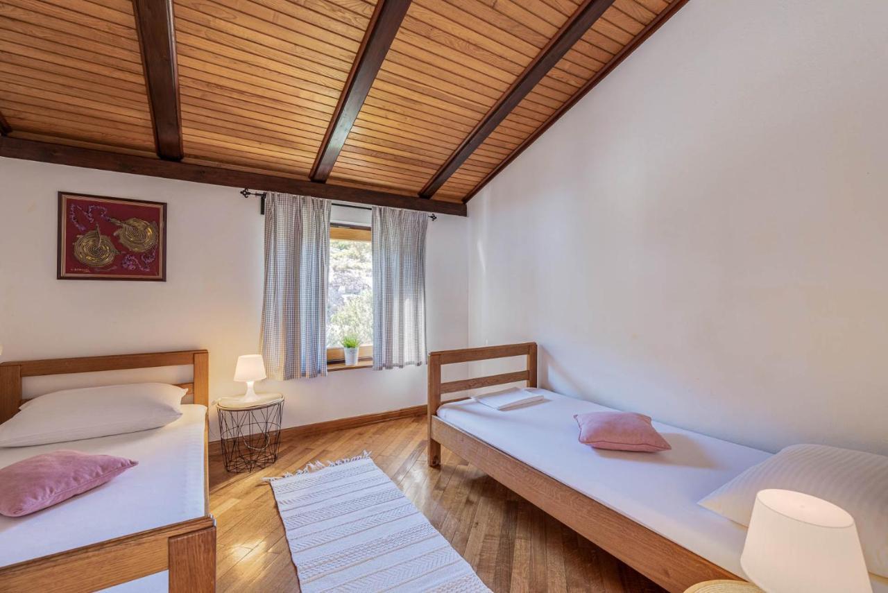 Apartments Fijan Drage Εξωτερικό φωτογραφία