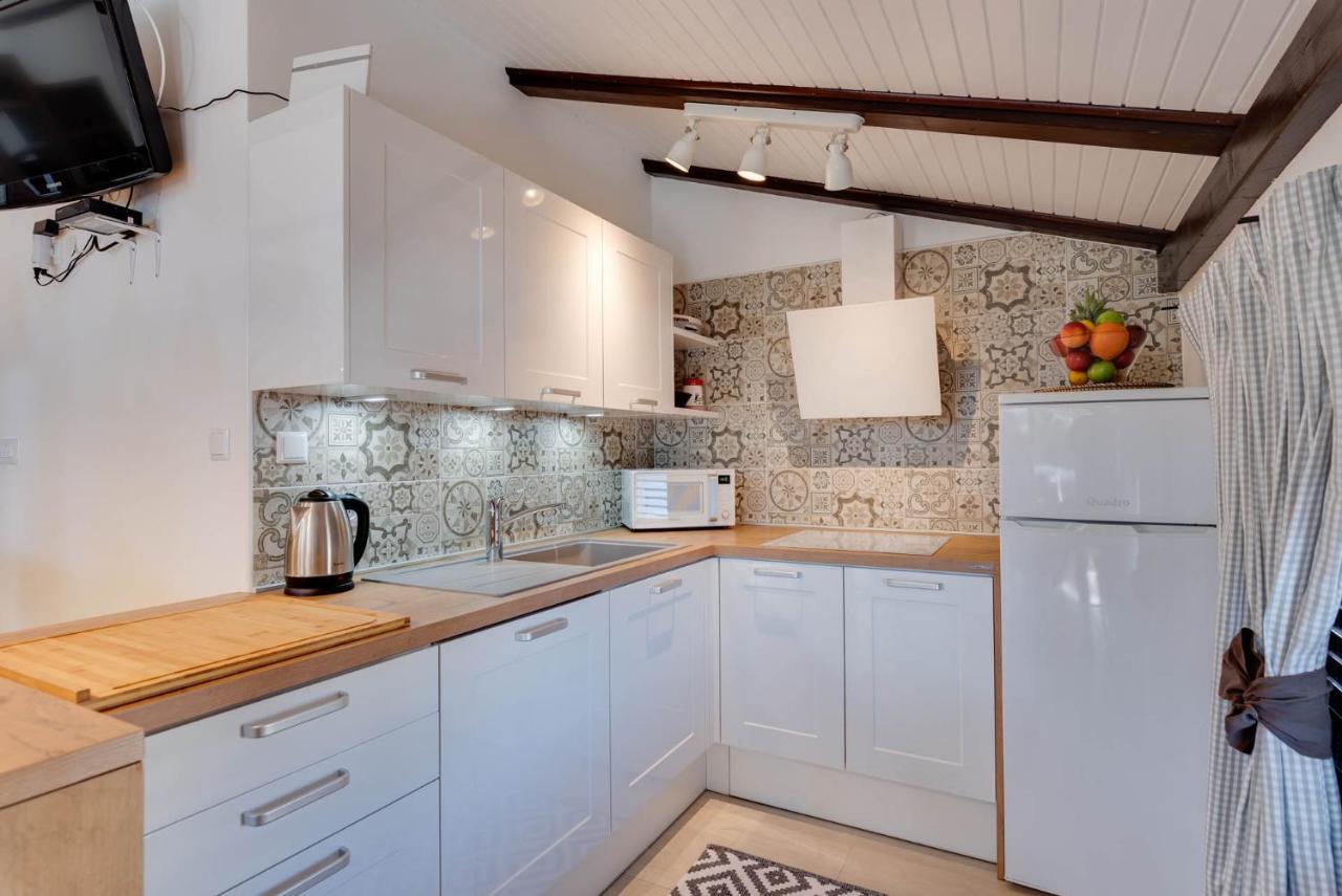 Apartments Fijan Drage Εξωτερικό φωτογραφία